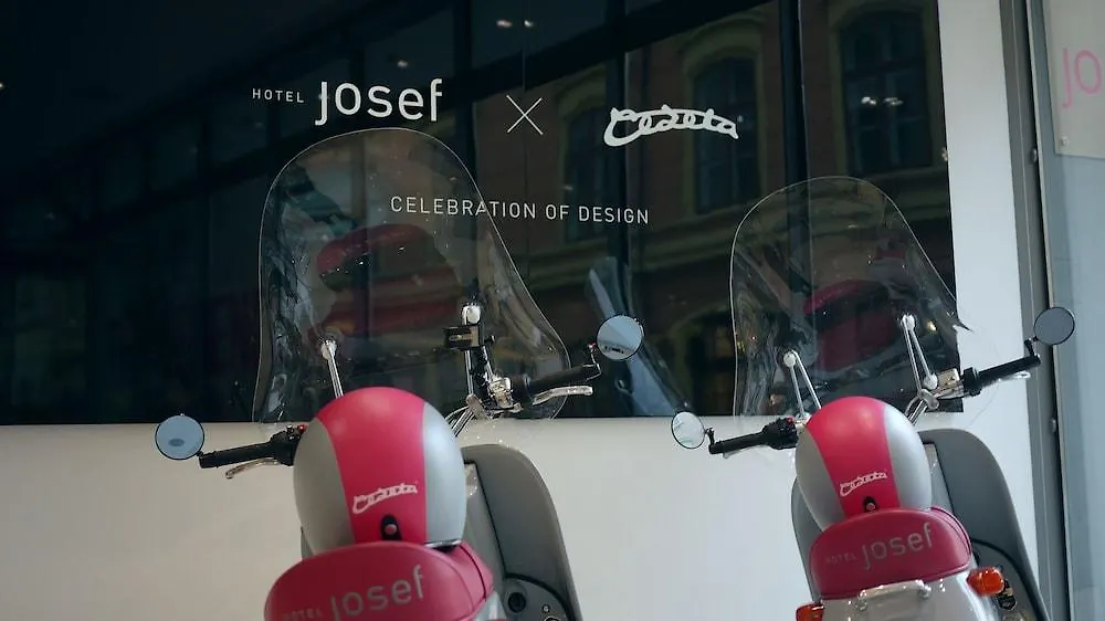 Hotel Josef Прага 4*,  Чехия