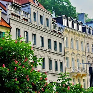 krasna-kralovna.karlovyvary-hotels.com/